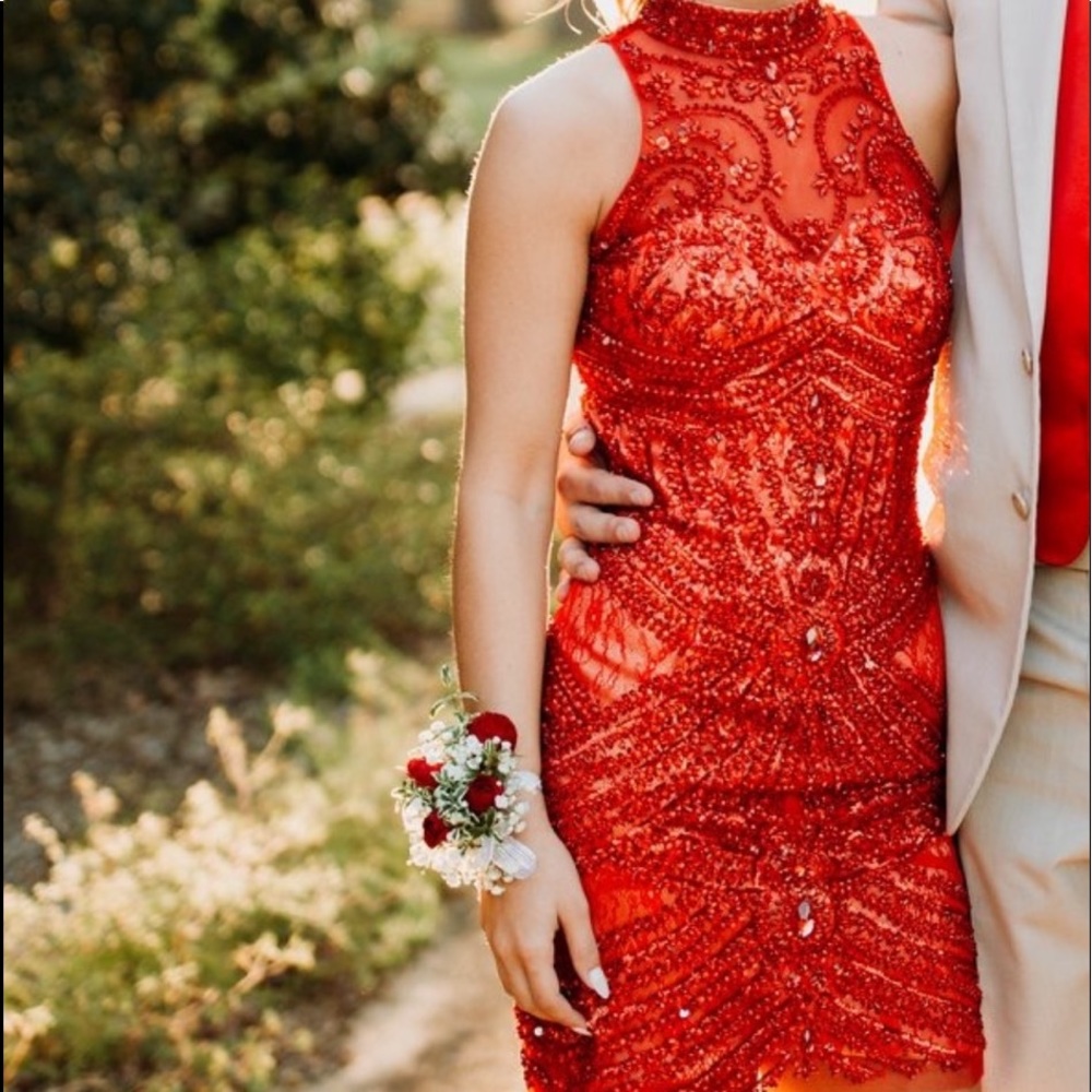 Sherri Hill prom dress